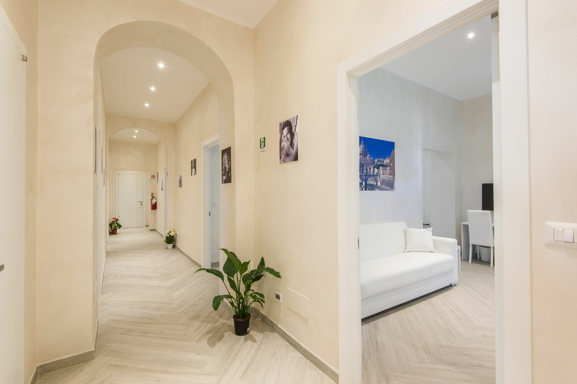 Penta Luxury House Hotel Rome Exterior photo